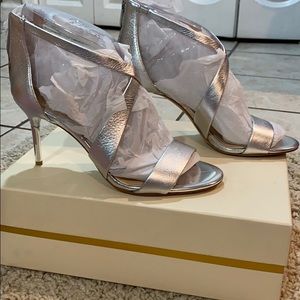 Vince Camuto heeled sandal